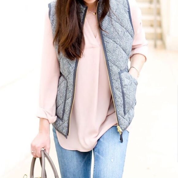 J Crew Excursion Quilted Puffer Vest Black Ivory Herringbone - Picture 9 of 14